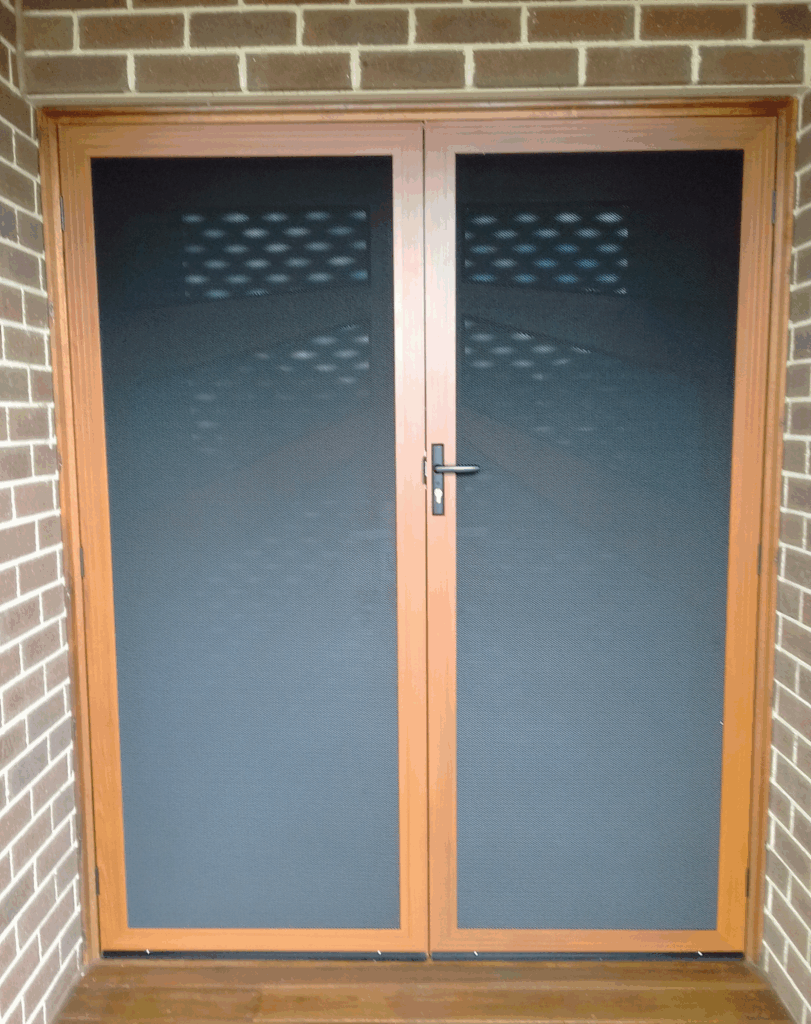 CB: 5 Clear Breeze Privacy Double Security Screen Doors