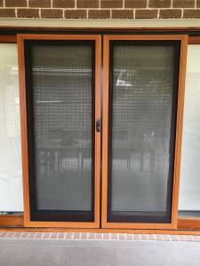 Home 9 Stainless Steel Mesh Woodgrain2 1