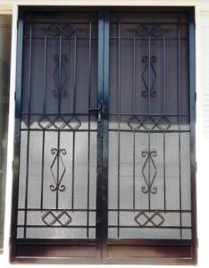 clear security doors vs traditional security doors Melbourne