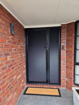 CB: 80 Clear Breeze Privacy In Black With The Side.