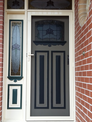 CB: 74 Clear Breeze Stainless Steel Mesh Door In Primrose