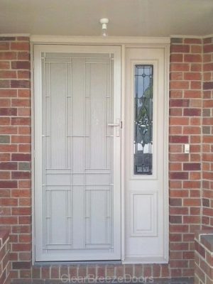 Cb: 21 Clear Breeze Melton With Privacy Mesh. Steel Grille With Aluminium Frame Combination.