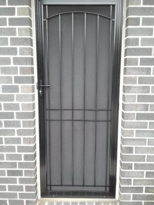 Cb: 39 Clear Breeze Yarra Glen Security Door In Black