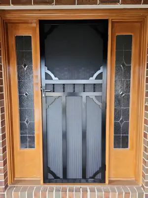 Cb: 70 Clear Breeze Steel Daylesford 5 With Hi Strength Privacy Black Mesh.